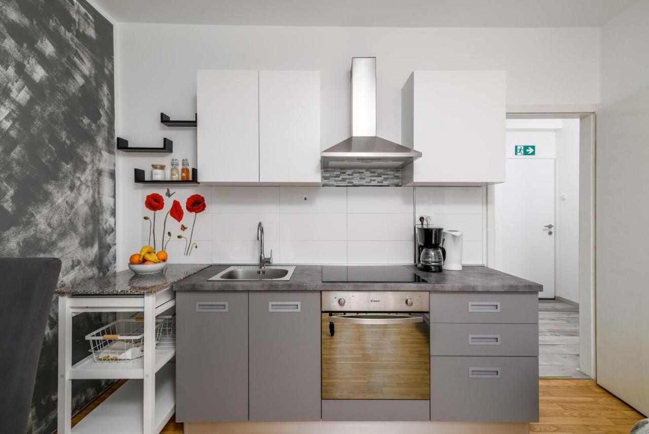 Apartments With A Parking Space Rovinj - 19088 Екстериор снимка